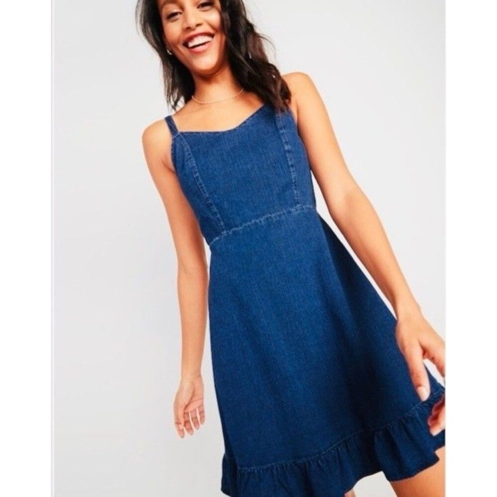 Old Navy Fit & Flare Cami Ruffle Hem Shirred Back Denim Jean Dress S